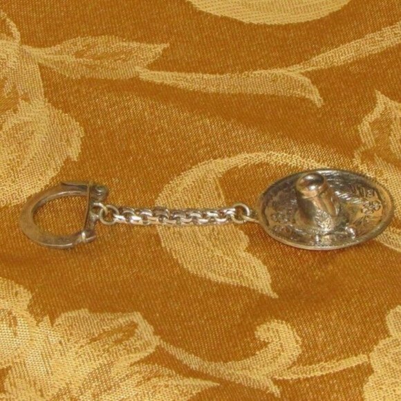 Vintage 925 Sombrero Keychain Sterling Silver Mexican Hat Key Ring Stamped - Picture 3 of 7